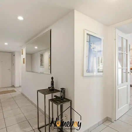 Le Palazzio Apartamento *